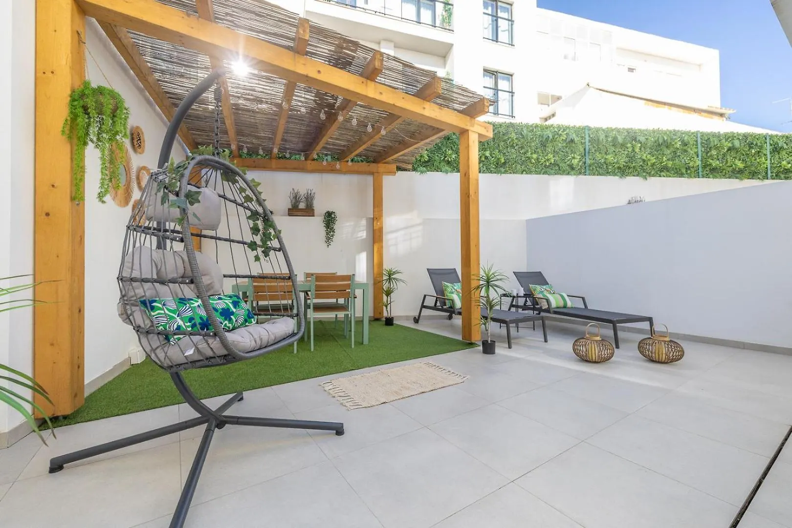 Roots Apartments Faro